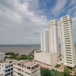  Apartamento Hermoso Apartamento Con Vista Al Mar Rodadero White 1005